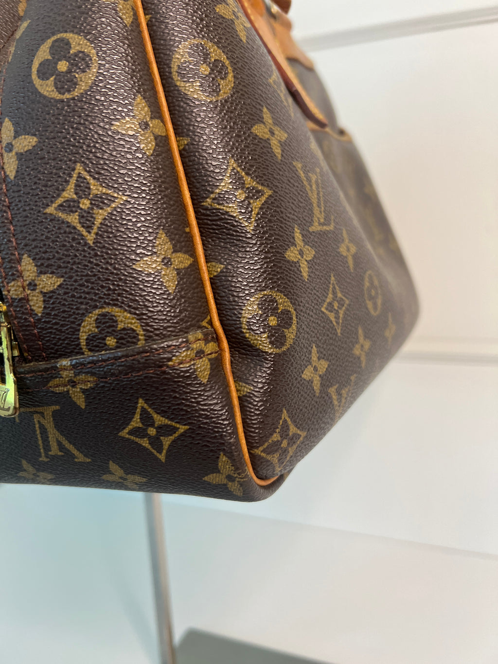 Louis Vuitton Deauville Monogram Canvas Handtas
