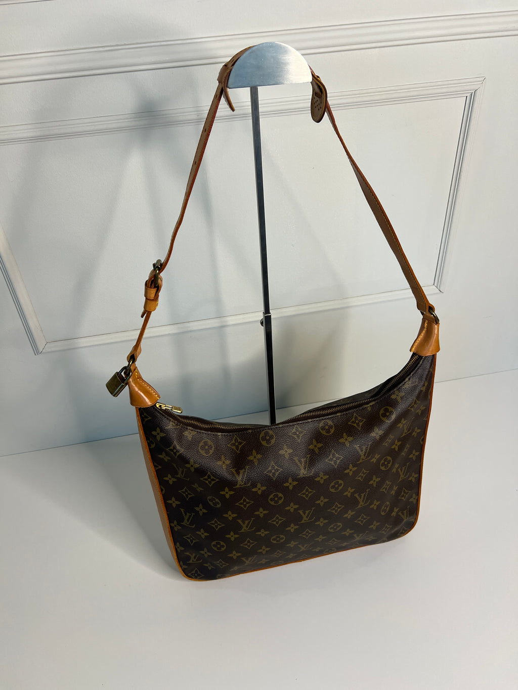 Louis Vuitton Boulogne 30 Monogram Canvas Umhängetasche