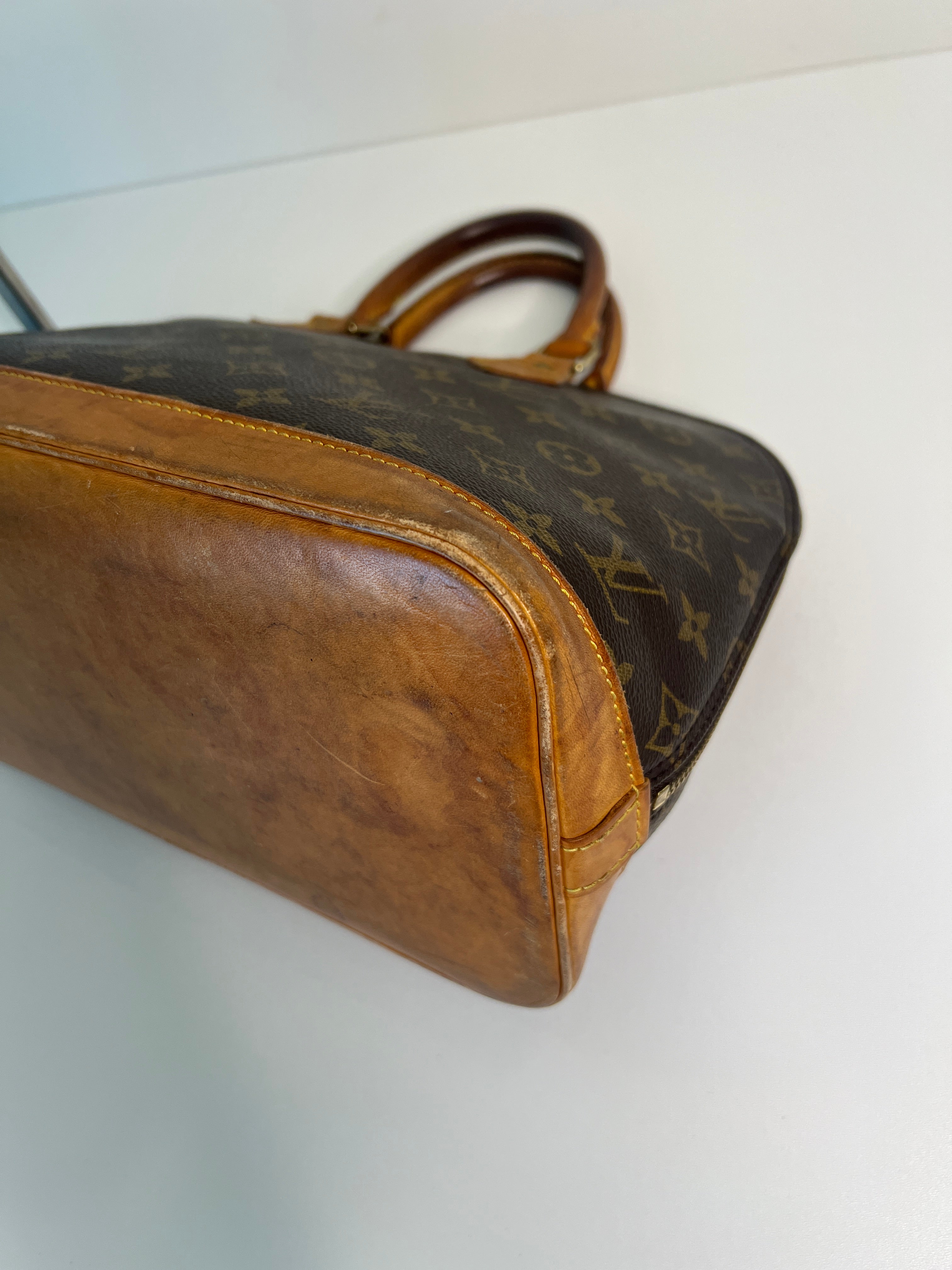 Louis Vuitton Alma PM monogram canvas Handtas