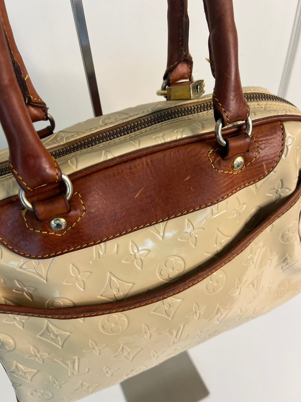 Louis Vuitton Trouville Vernis Beige