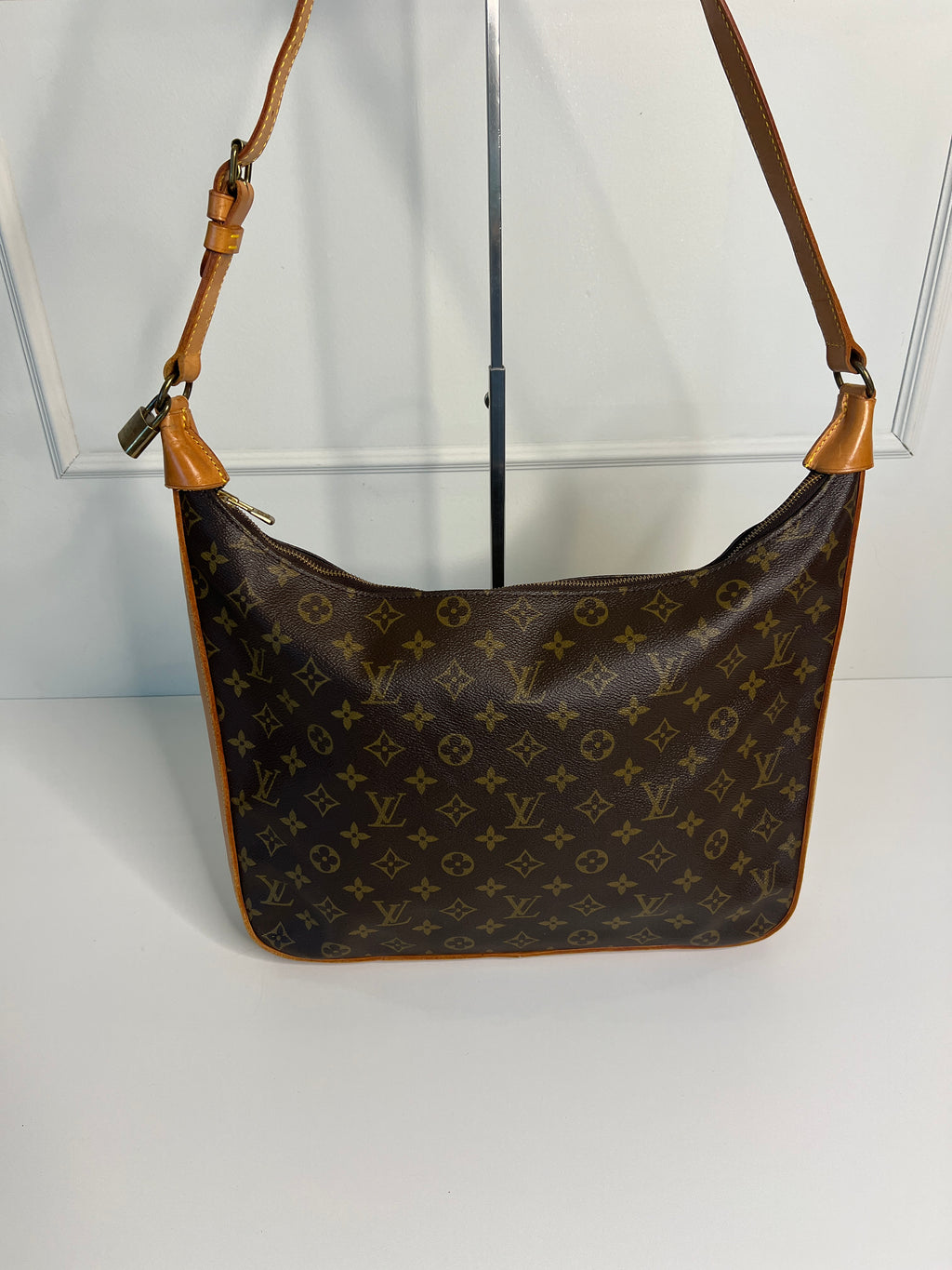 Louis Vuitton Boulogne 30 Monogram Canvas Umhängetasche