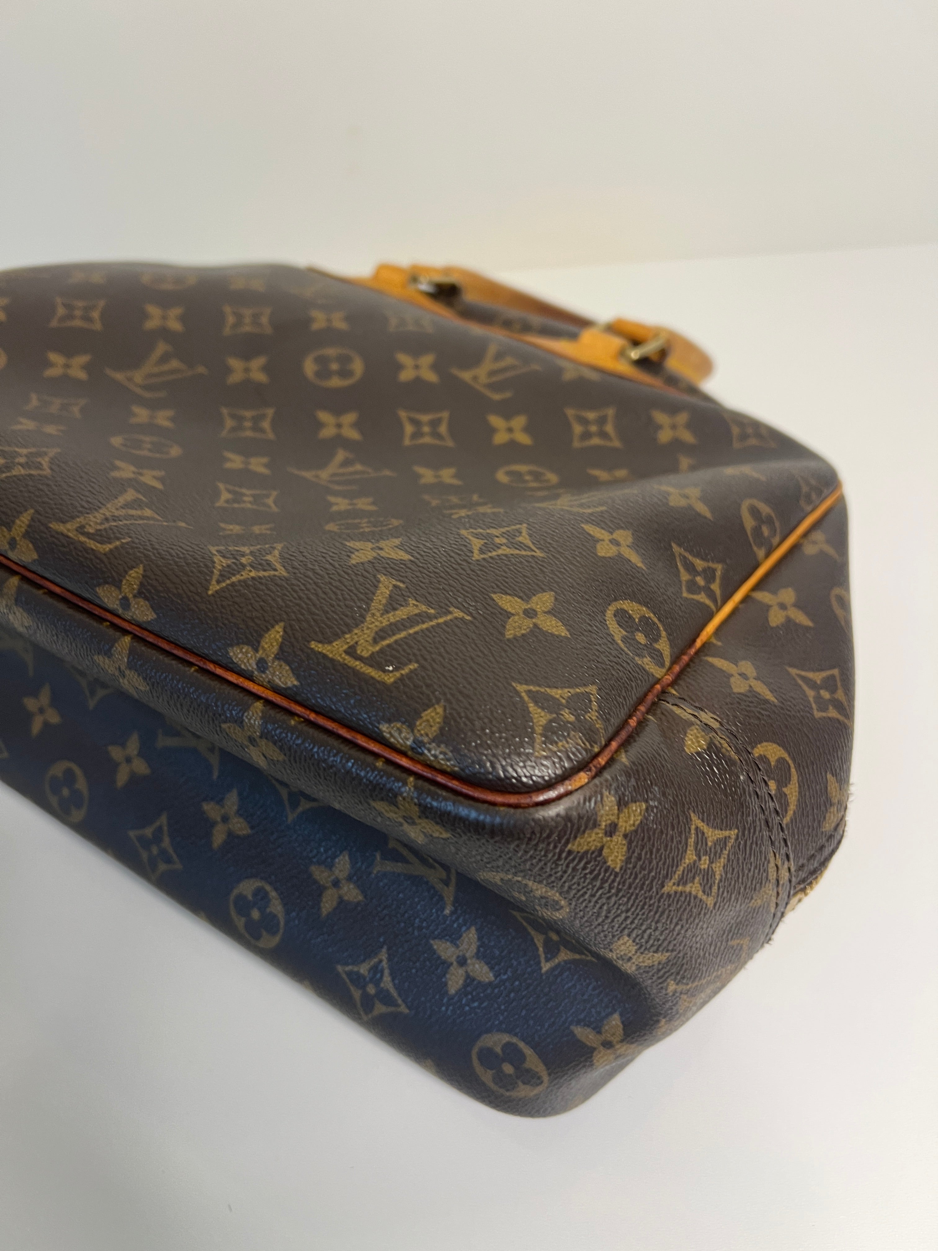 Louis Vuitton Deauville monogram handtas