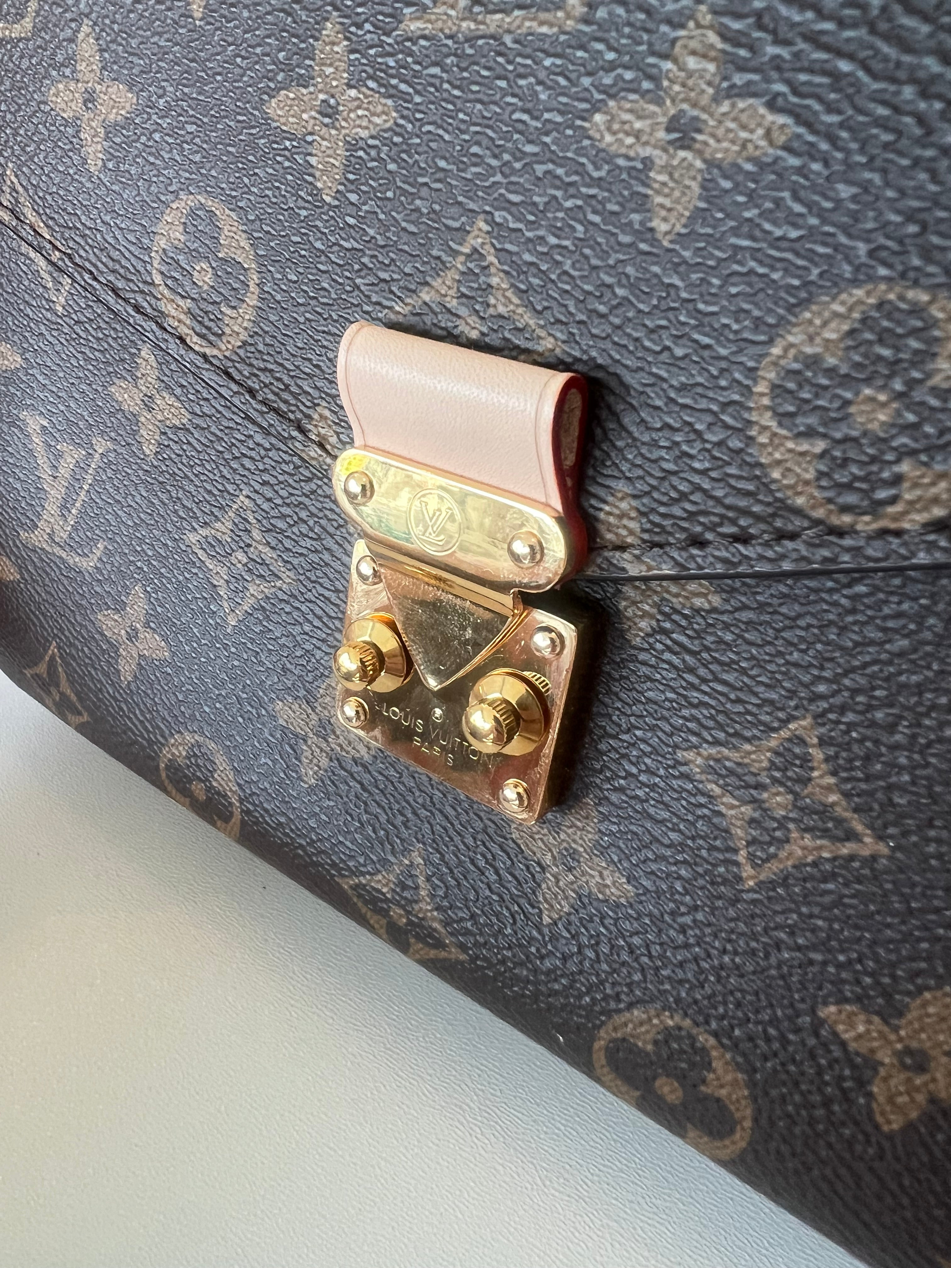 Louis Vuitton Pochette Métis crossbody schoudertas