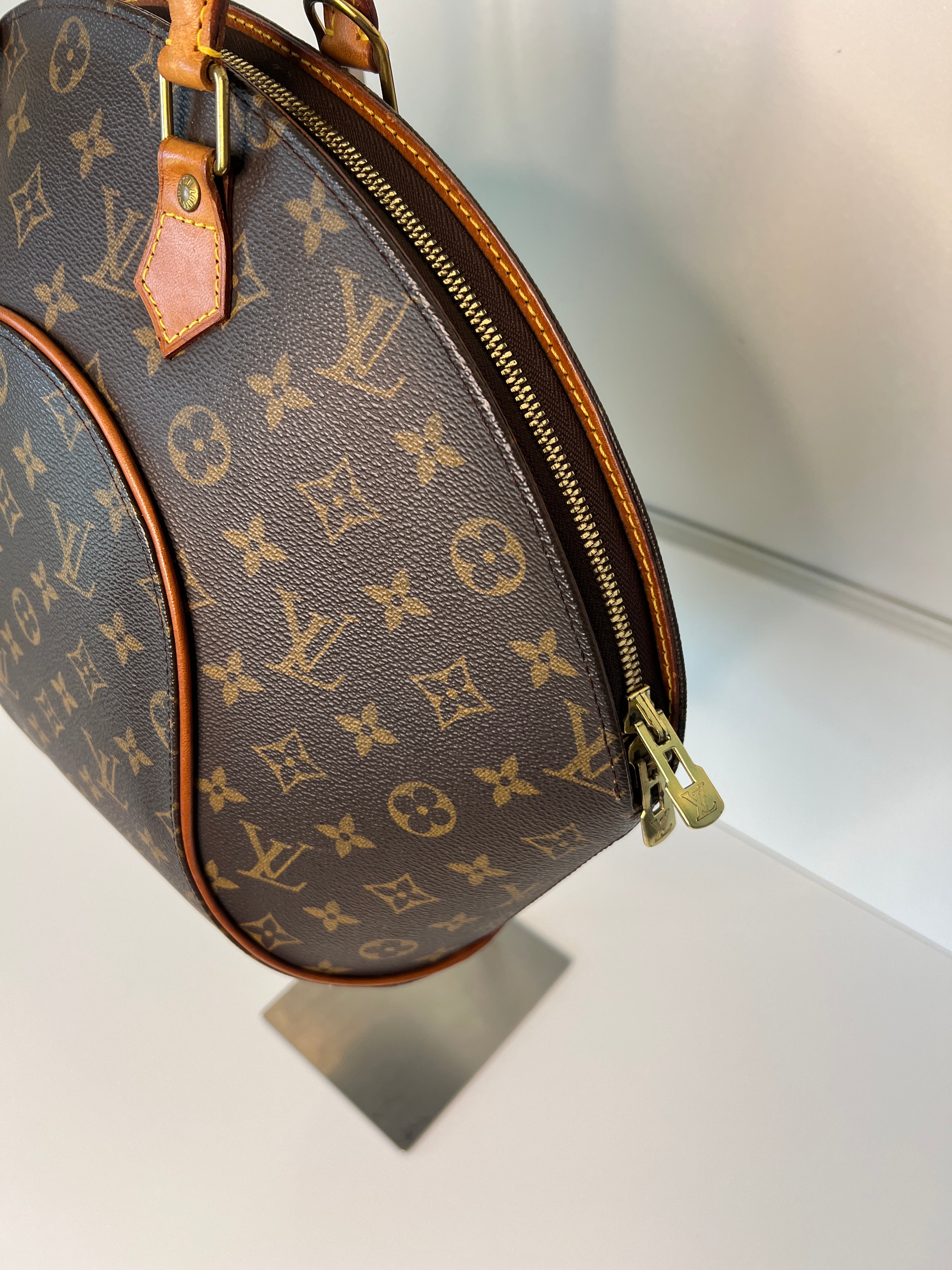 Louis Vuitton Ellipse MM Monogram Handtas Vintage