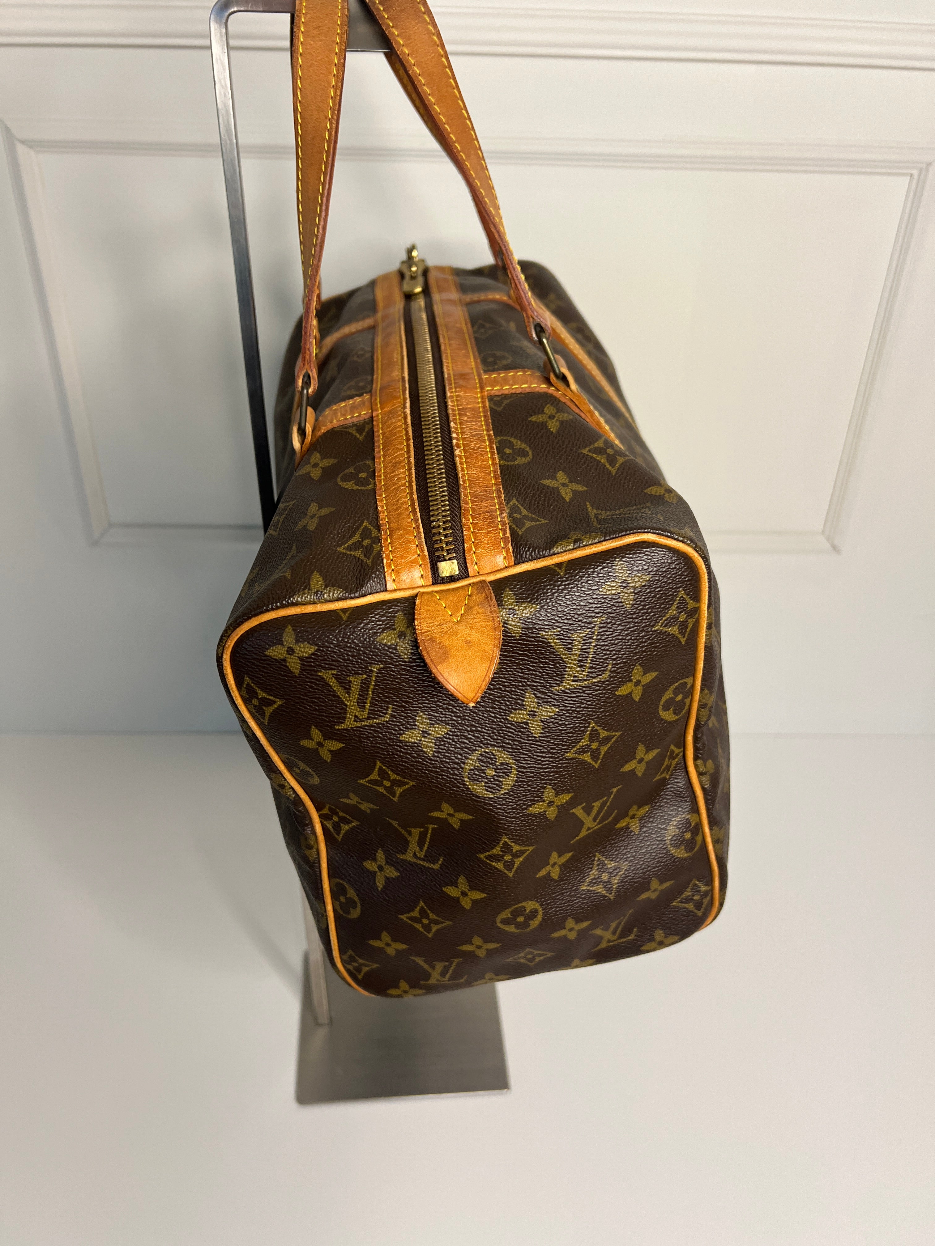 Louis Vuitton Sac Flanerie 35 Monogram Canvas Schoudertas