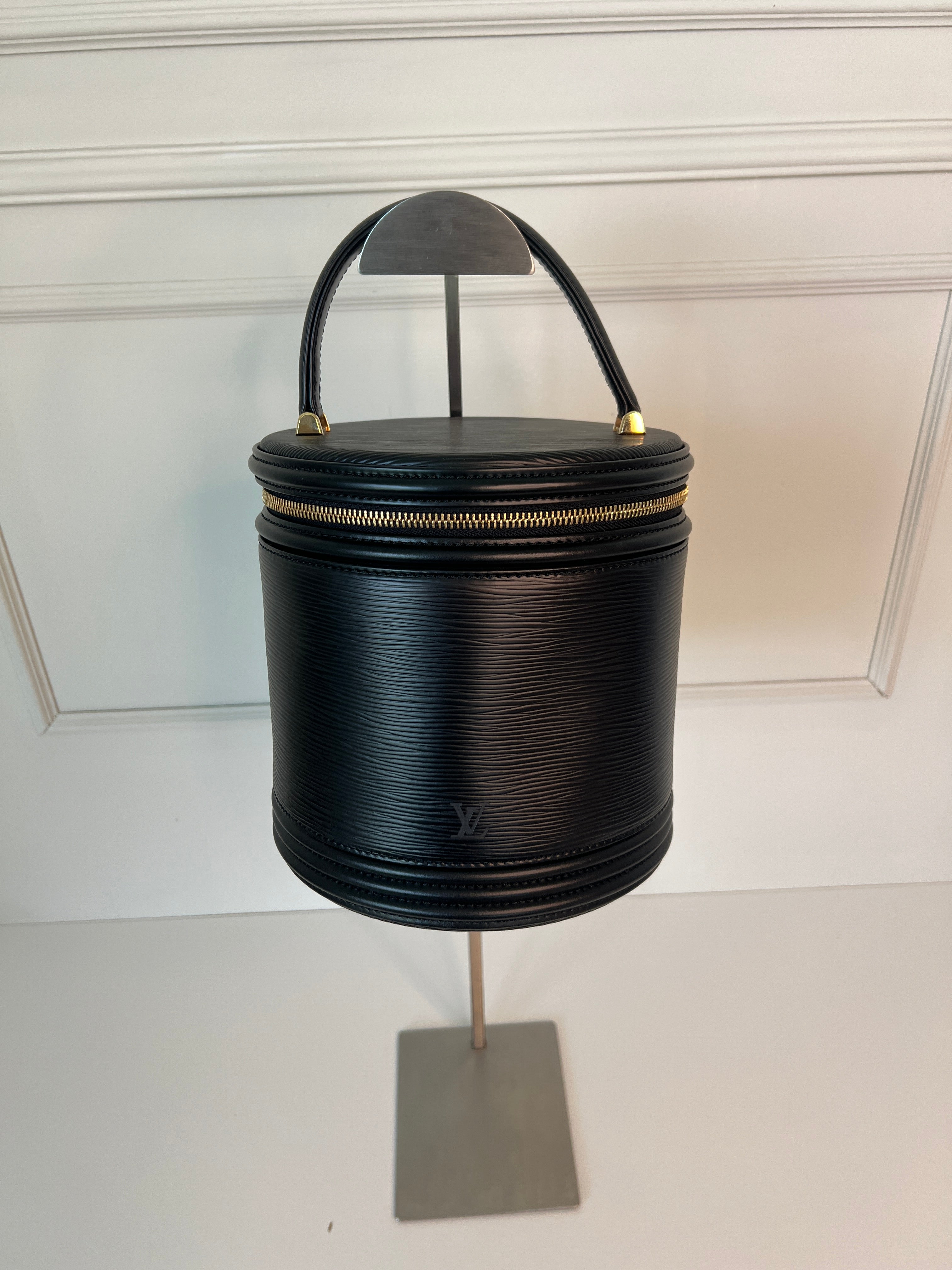 Louis Vuitton Cannes Epi Handtas Vintage Zwart