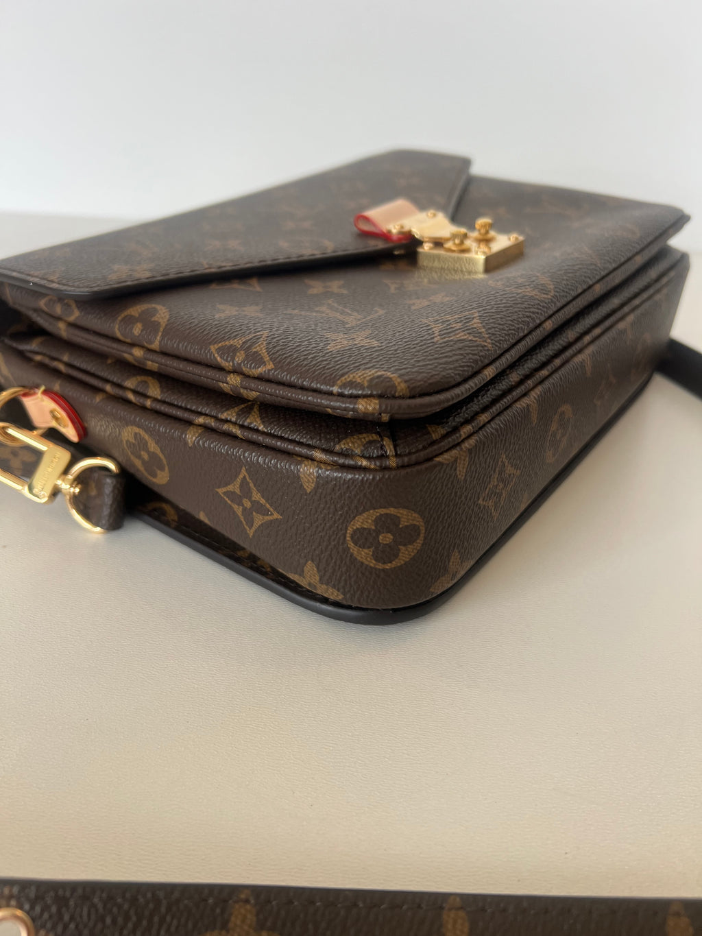 Louis Vuitton Pochette Métis crossbody schoudertas
