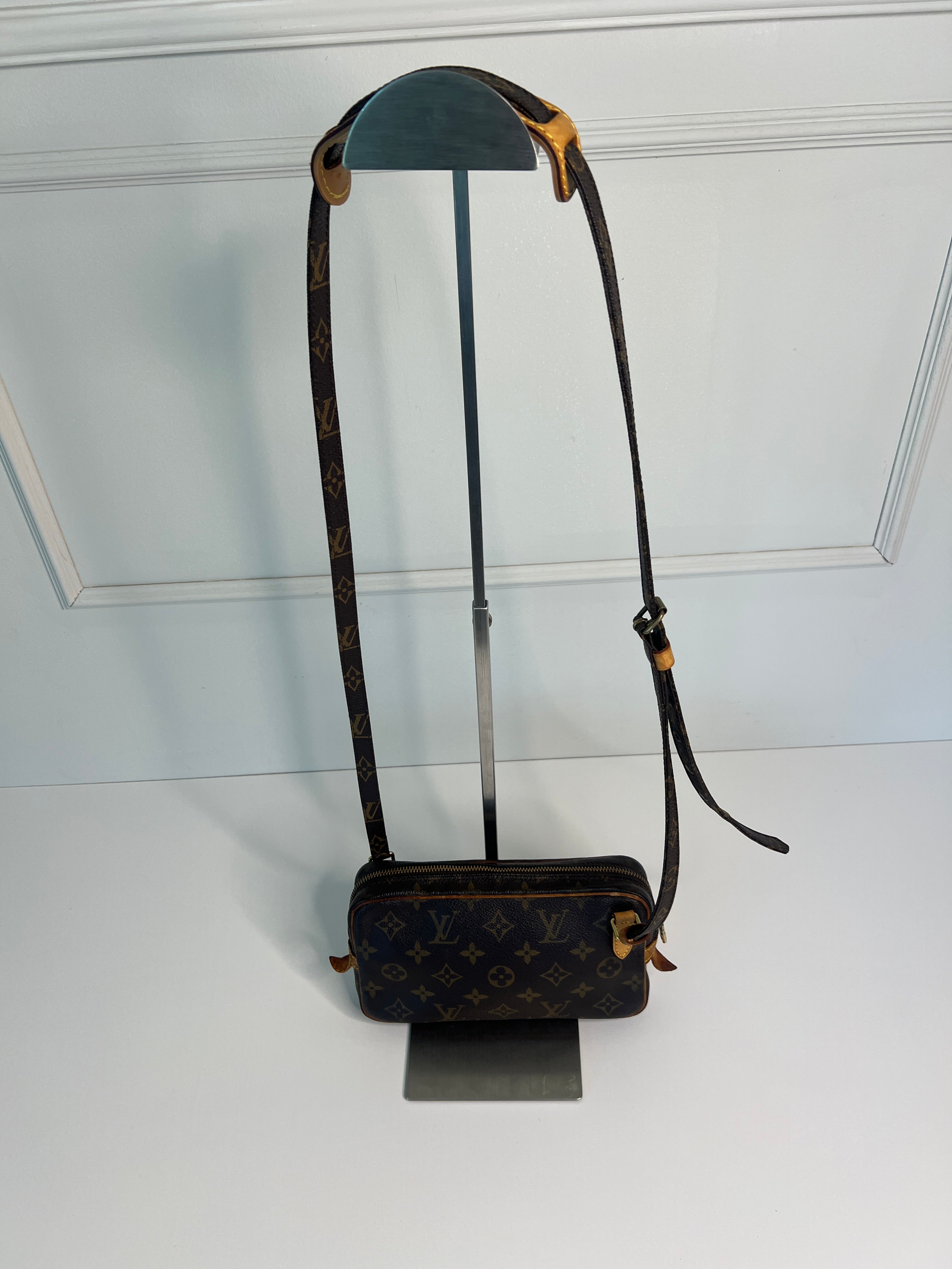 Louis Vuitton Marly Bandoulière Monogram – Crossbody Tas
