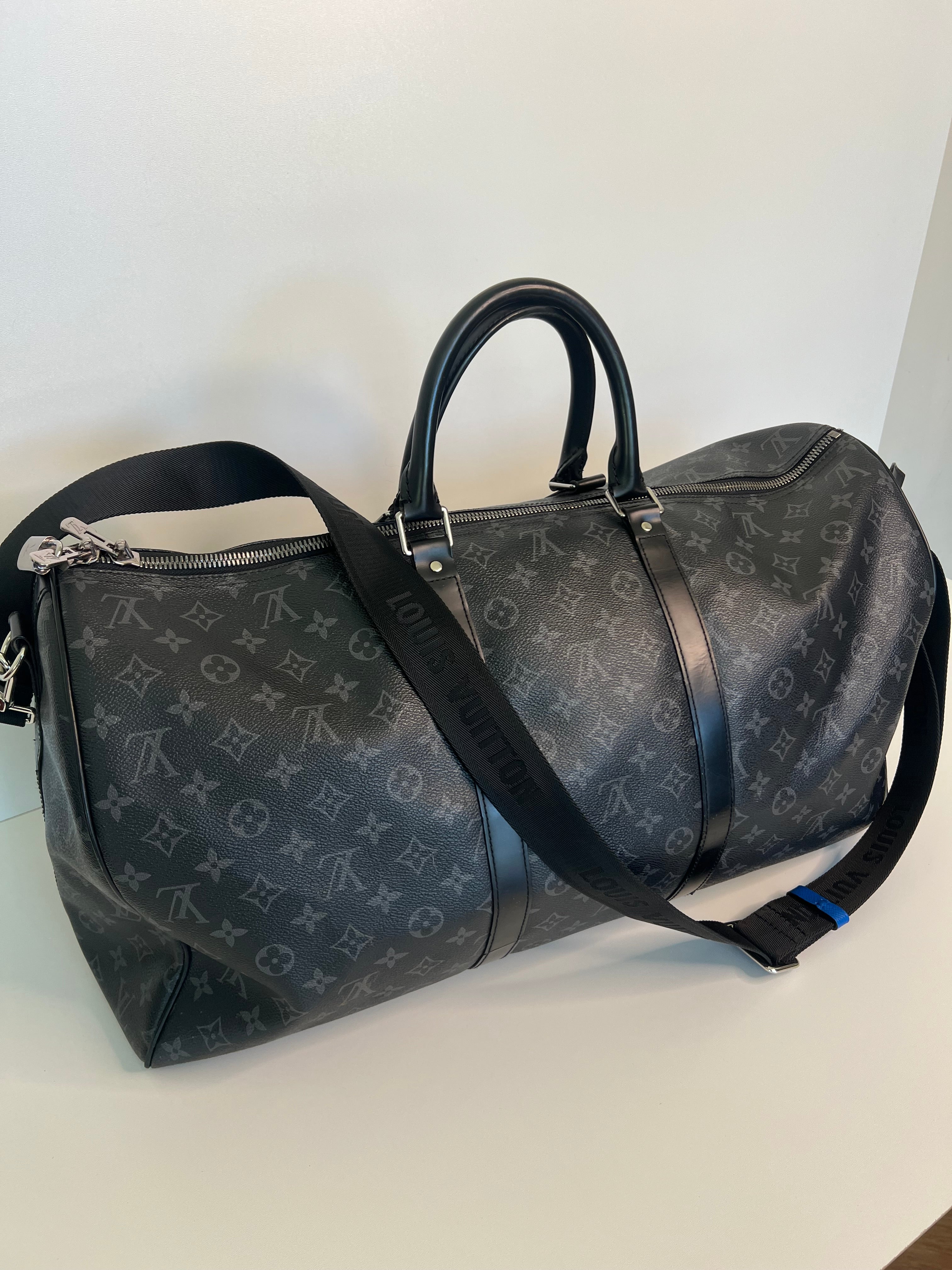 Louis Vuitton Keepall Bandoulière Monogram Eclipse 55 Reistas Zwart