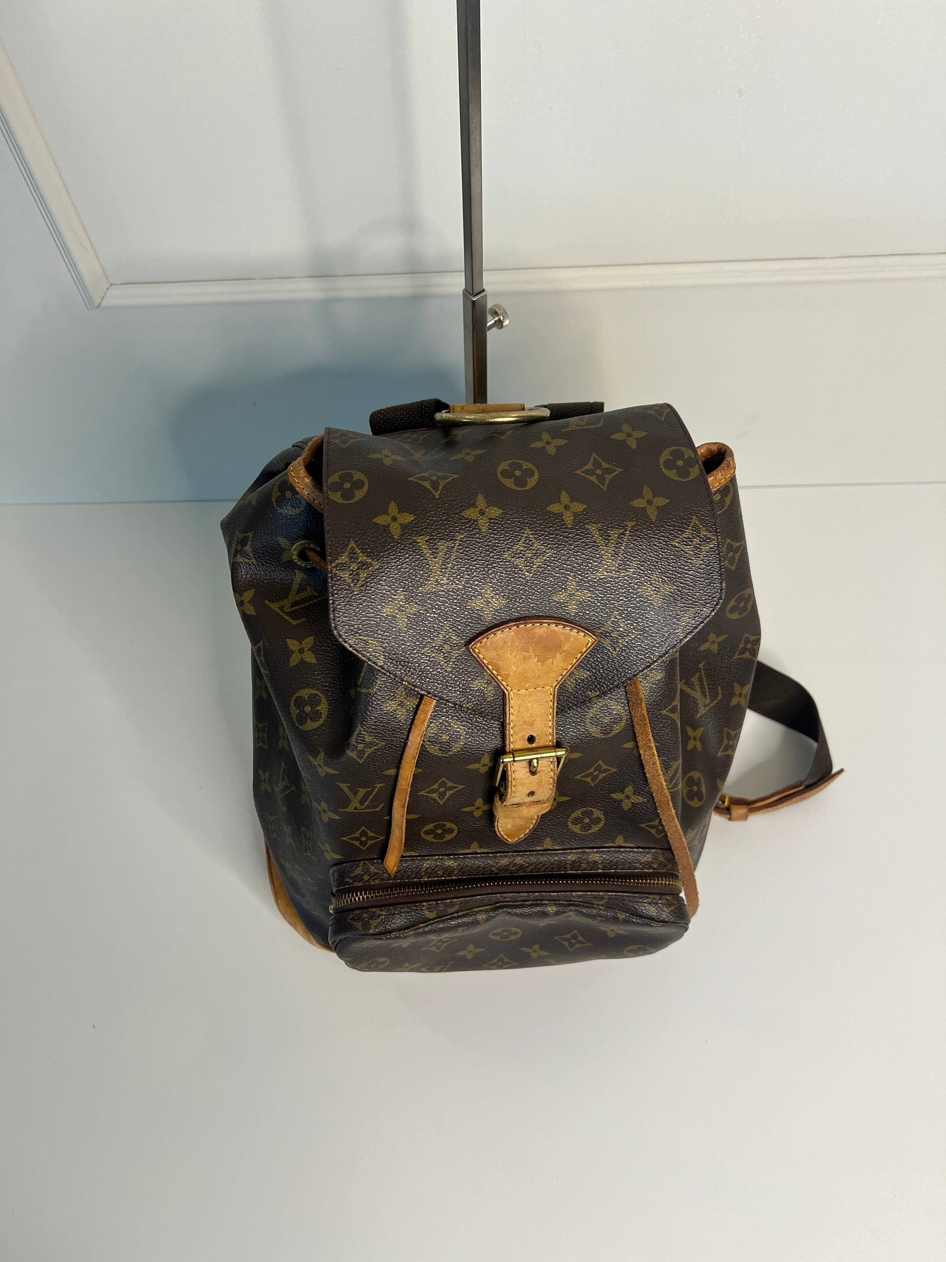 Louis Vuitton Montsouris rugzak