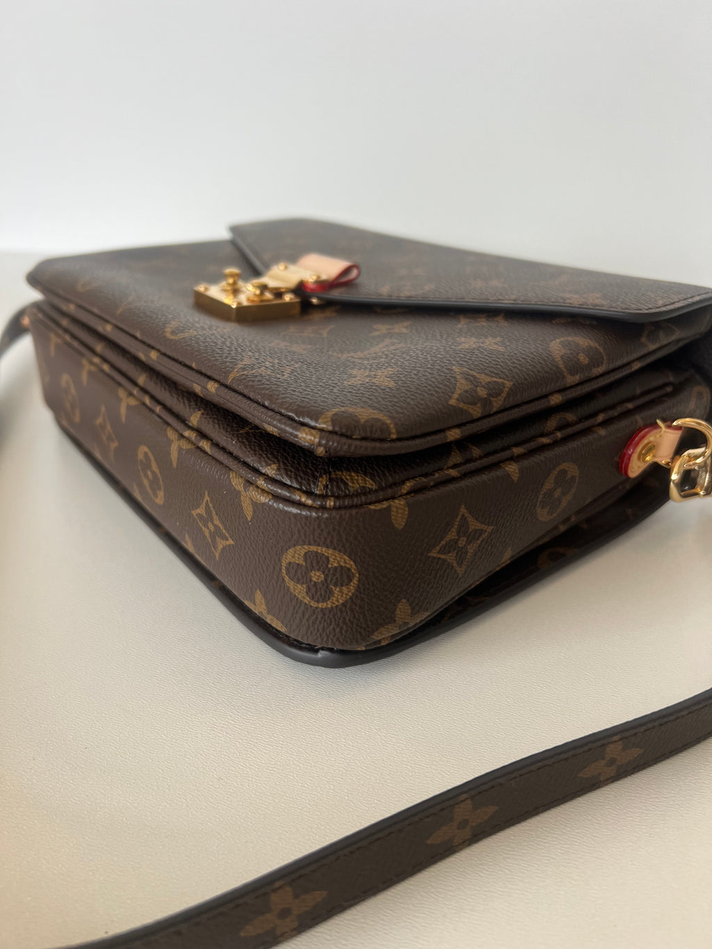 Louis Vuitton Pochette Métis crossbody schoudertas