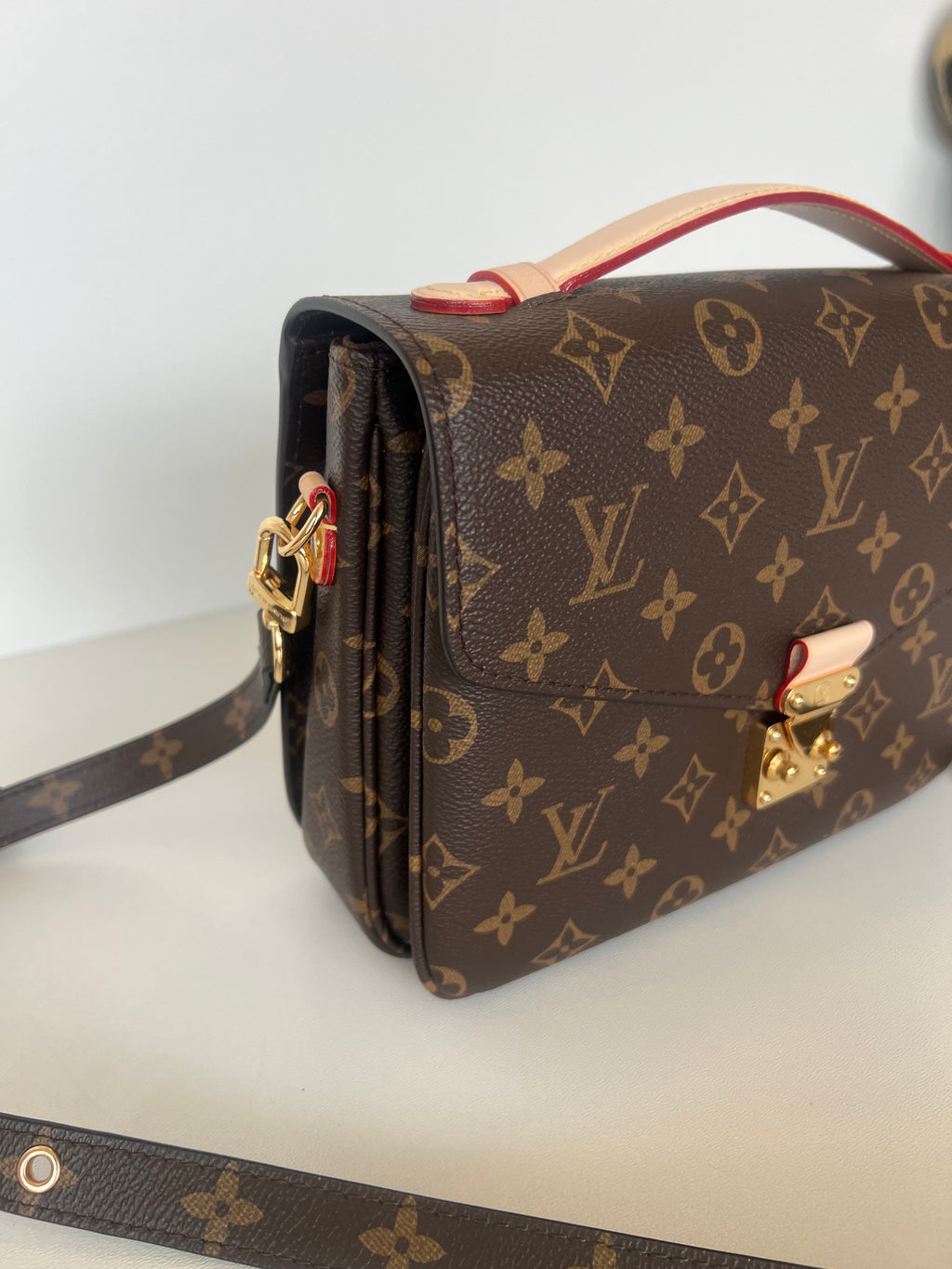 Louis Vuitton Pochette Métis crossbody schoudertas