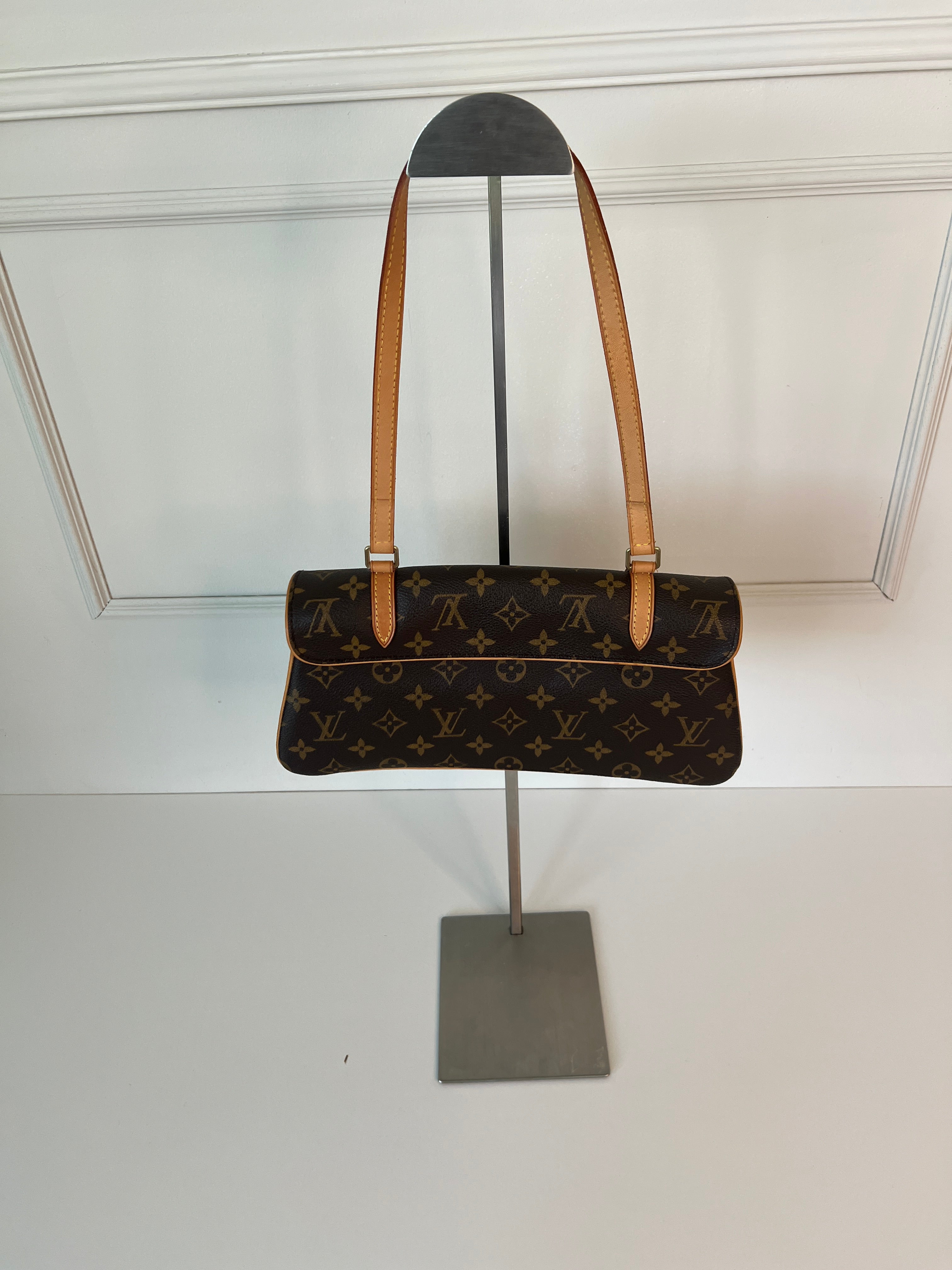 Louis Vuitton Marelle MM schoudertas