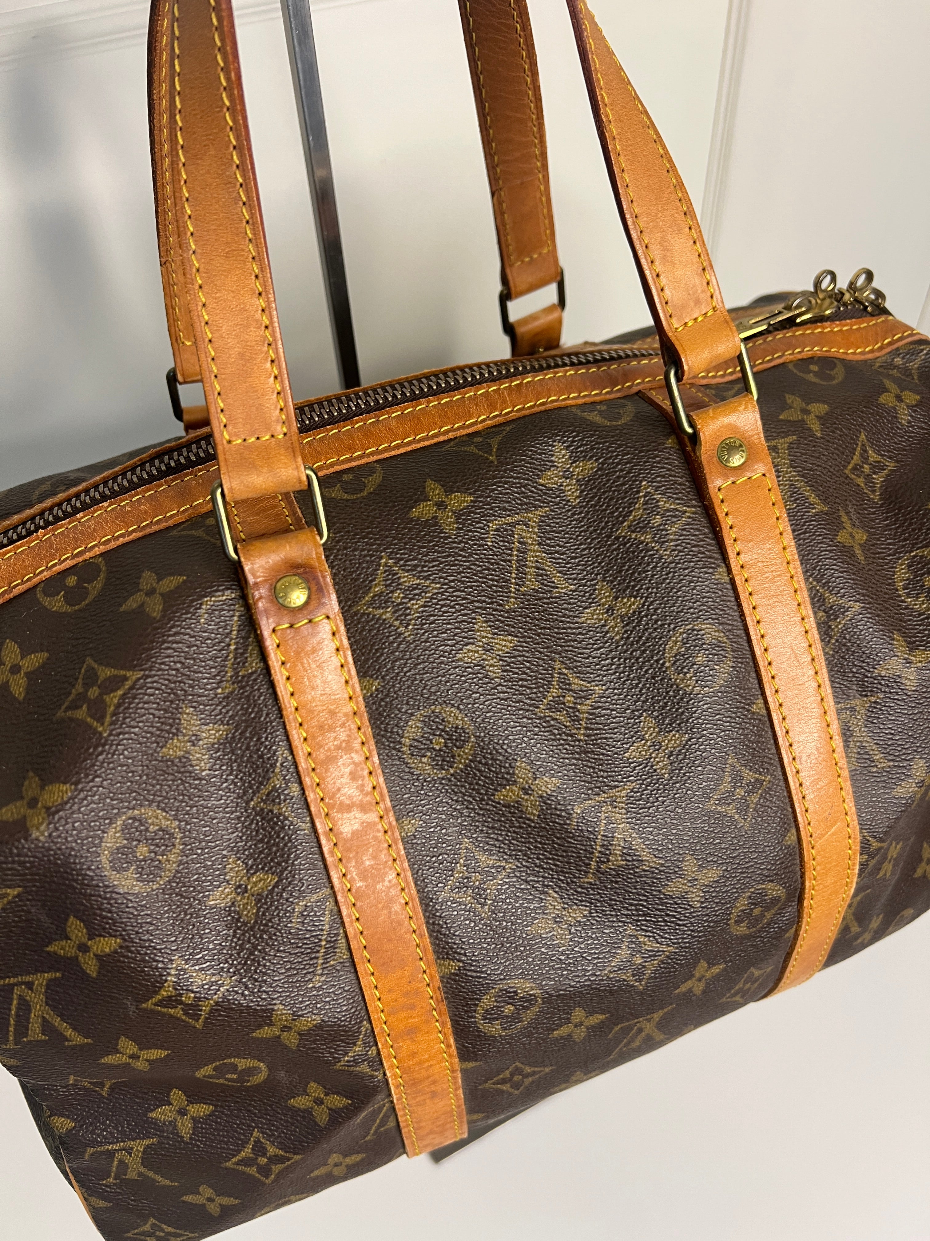 Louis Vuitton Sac Flanerie 35 Monogram Canvas Schoudertas