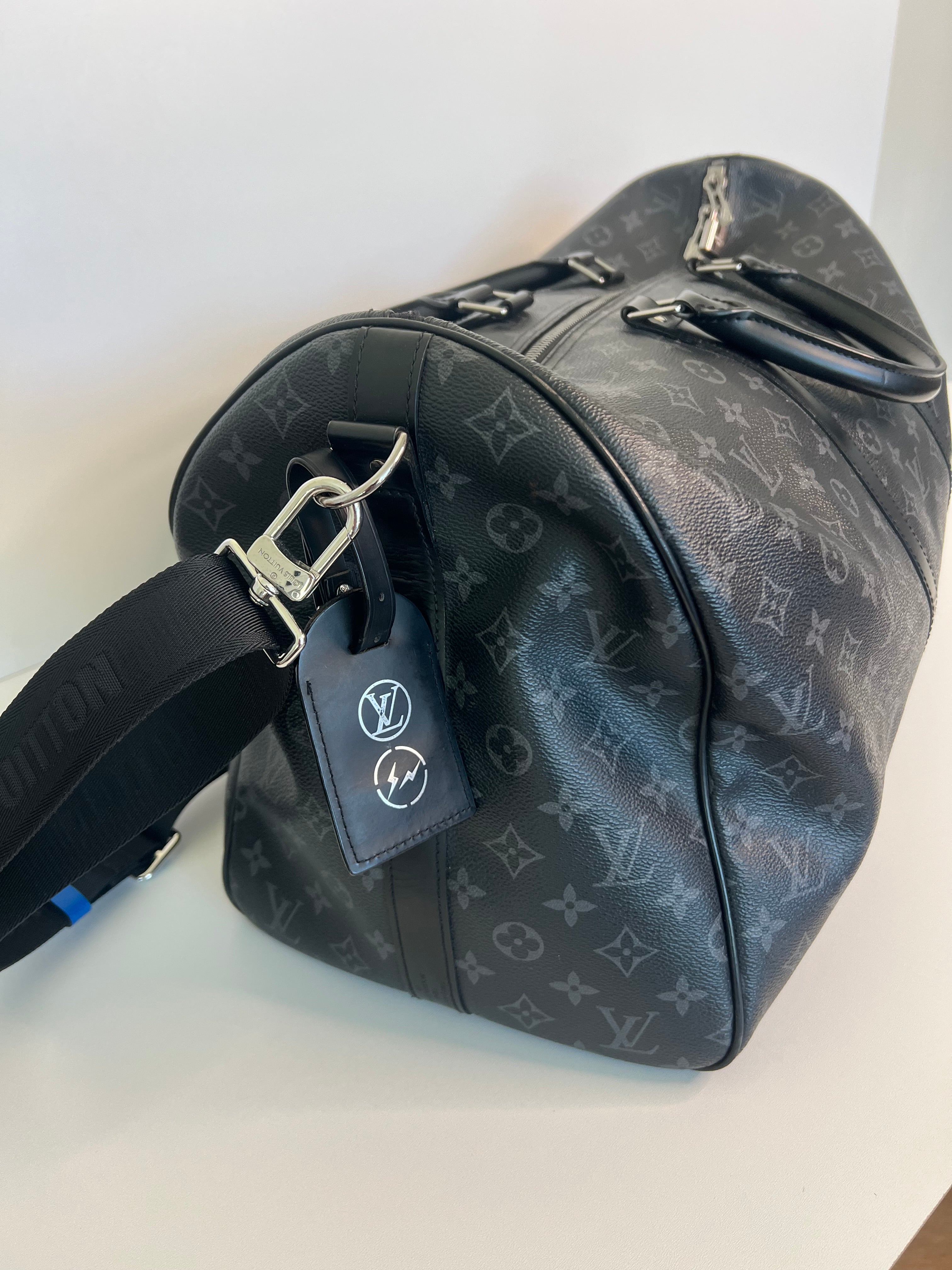Louis Vuitton Keepall Bandoulière Monogram Eclipse 55 Reistas Zwart